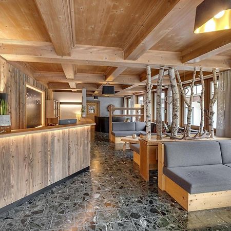Apartment In Fuegen With A Garden エクステリア 写真